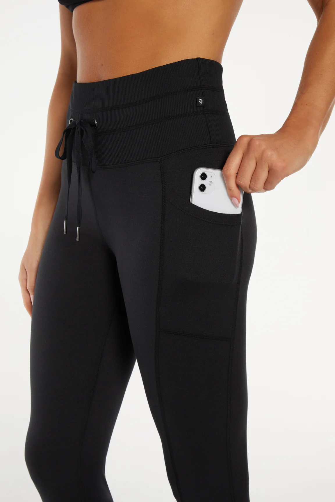 Aubrey Legging - Image 7