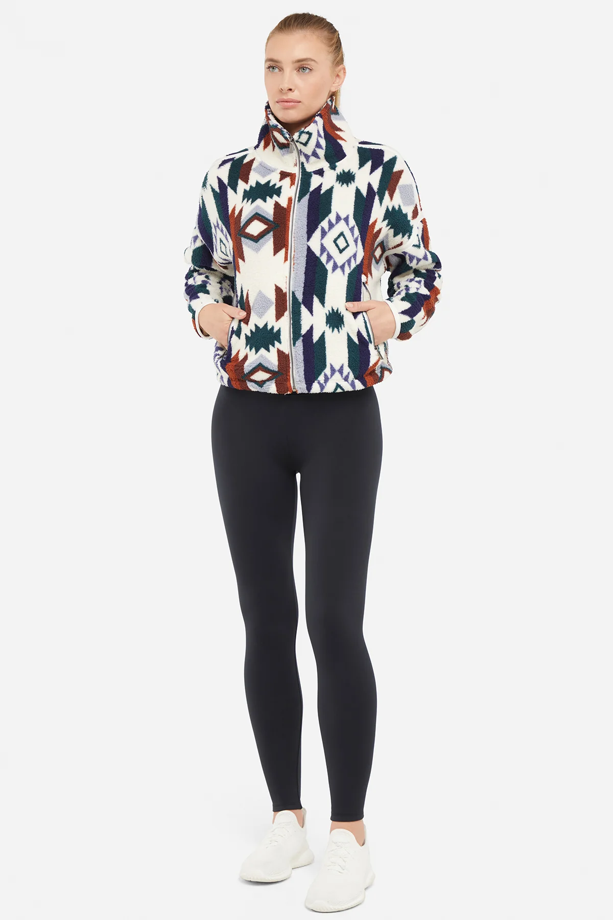 Winter Summit - 3 Items - Image 2